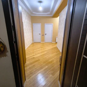 In Baku 72.0 m² apartment is for rent - Image 2