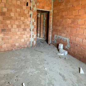 In Baku 73.0 m² apartment is for sale - Image 5