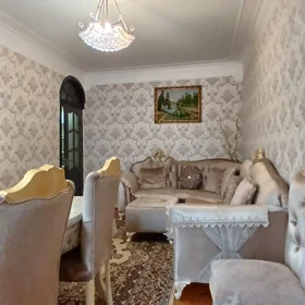 In Baku 75.0 m² apartment is for sale - Image 2