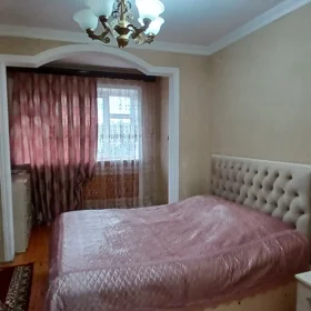 In Baku 75.0 m² apartment is for sale - Image 4