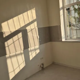 In Baku nan m² apartment is for sale - Image 3