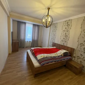 In Baku 100.0 m² apartment is for sale - Image 5