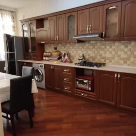 In Baku 150.0 m² apartment is for sale - Image 5