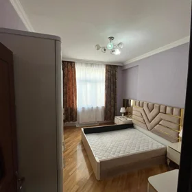 In Baku 140.0 m² apartment is for rent - Image 5