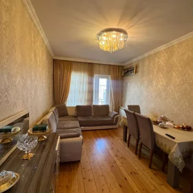 In Baku 60.0 m² apartment is for sale - Image 2