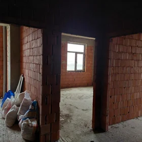 In Baku 73.0 m² apartment is for sale - Image 5