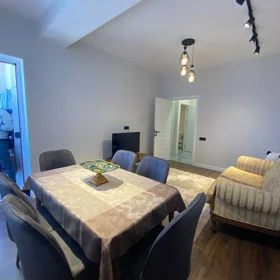 In Baku nan m² apartment is for sale - Image 4