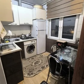 In Baku 50.0 m² apartment is for sale - Image 3