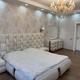 In Khirdalan 147.0 m² apartment is for sale - Image 3