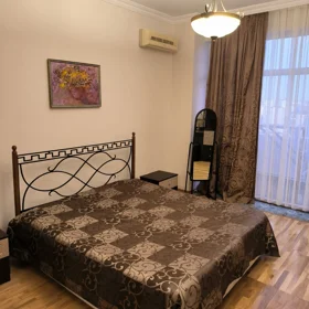 In Baku 115.0 m² apartment is for rent - Image 4