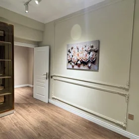 In Baku 77.0 m² apartment is for sale - Image 4