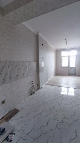 In Baku 57.0 m² apartment is for sale - Image 3