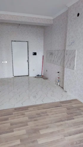 In Baku 57.0 m² apartment is for sale - Image 4