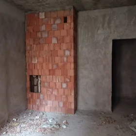 In Baku 114.0 m² apartment is for sale - Image 4