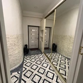 In Baku 107.0 m² apartment is for sale - Image 4