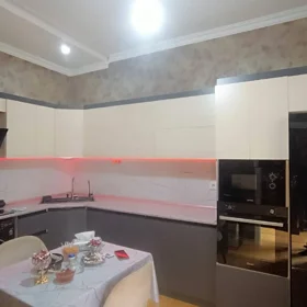 In Baku 120.0 m² house with 3.0 rooms is for sale - Image 2