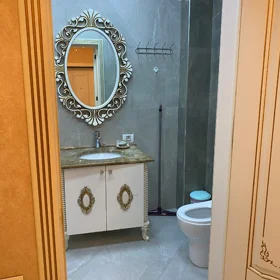 In Baku 114.0 m² apartment is for rent - Image 5