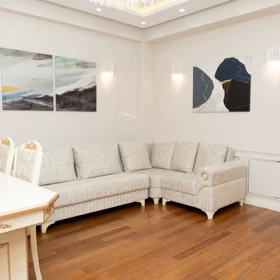 In Baku 60.0 m² apartment is for rent - Image 5