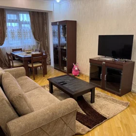 In Baku 80.0 m² apartment is for rent - Image 3