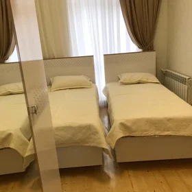 In Baku 65.0 m² apartment is for rent - Image 4