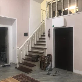 In Baku 65.0 m² apartment is for rent - Image 3