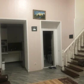 In Baku 65.0 m² apartment is for rent - Image 5