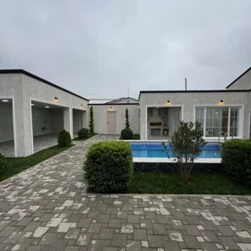 In Baku 122.0 m² house with 4.0 rooms is for rent - Image 5