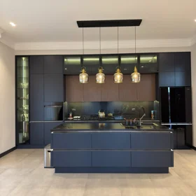 In Baku 222.0 m² house with 6.0 rooms is for rent - Image 4