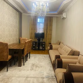 In Baku 90.0 m² apartment is for rent - Image 3
