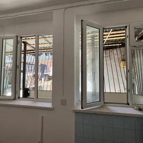 In Baku 100.0 m² apartment is for sale - Image 4