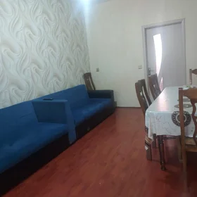 In Baku 80.0 m² apartment is for rent - Image 2