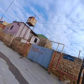 In Baku 350.0 m² house with 6.0 rooms is for sale - Image 3