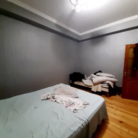 In Baku 65.0 m² apartment is for sale - Image 3