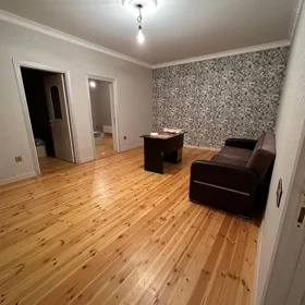 In Baku 80.0 m² apartment is for rent - Image 5