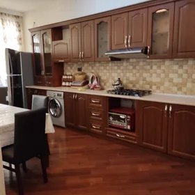 In Baku 85.0 m² apartment is for sale - Image 4