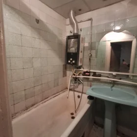 In Baku 68.0 m² apartment is for rent - Image 3