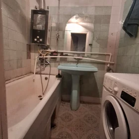 In Baku 68.0 m² apartment is for rent - Image 2