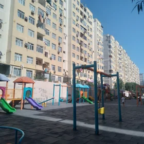 In Khirdalan 86.0 m² apartment is for sale - Image 2