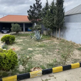 In Baku 144.0 m² house with 4.0 rooms is for sale - Image 5