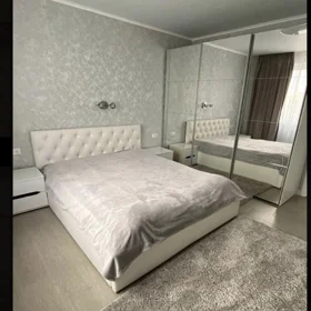 In Baku 115.0 m² apartment is for rent - Image 3