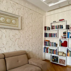 In Baku 105.0 m² apartment is for sale - Image 5