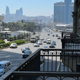 In Baku 50.0 m² apartment is for rent - Image 2