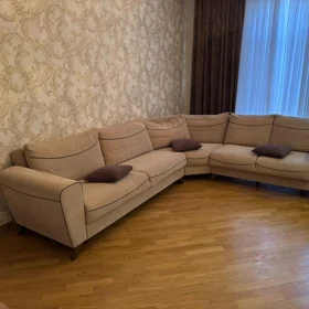 In Baku 90.0 m² apartment is for rent - Image 3