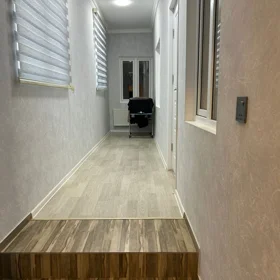 In Baku 60.0 m² house with 2.0 rooms is for sale - Image 2