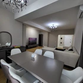 In Baku 81.0 m² apartment is for rent - Image 4