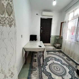 In Baku 55.0 m² house with 3.0 rooms is for sale - Image 2