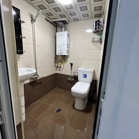 In Baku 55.0 m² house with 3.0 rooms is for sale - Image 5