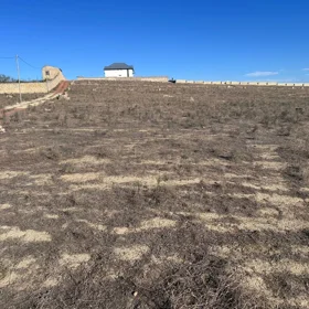 In Baku nan acre land is for sale - Image 3