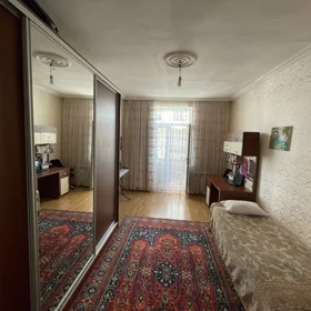 In Baku nan m² apartment is for sale - Image 3