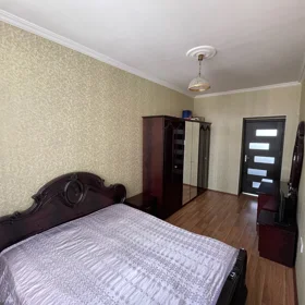 In Baku nan m² apartment is for sale - Image 4